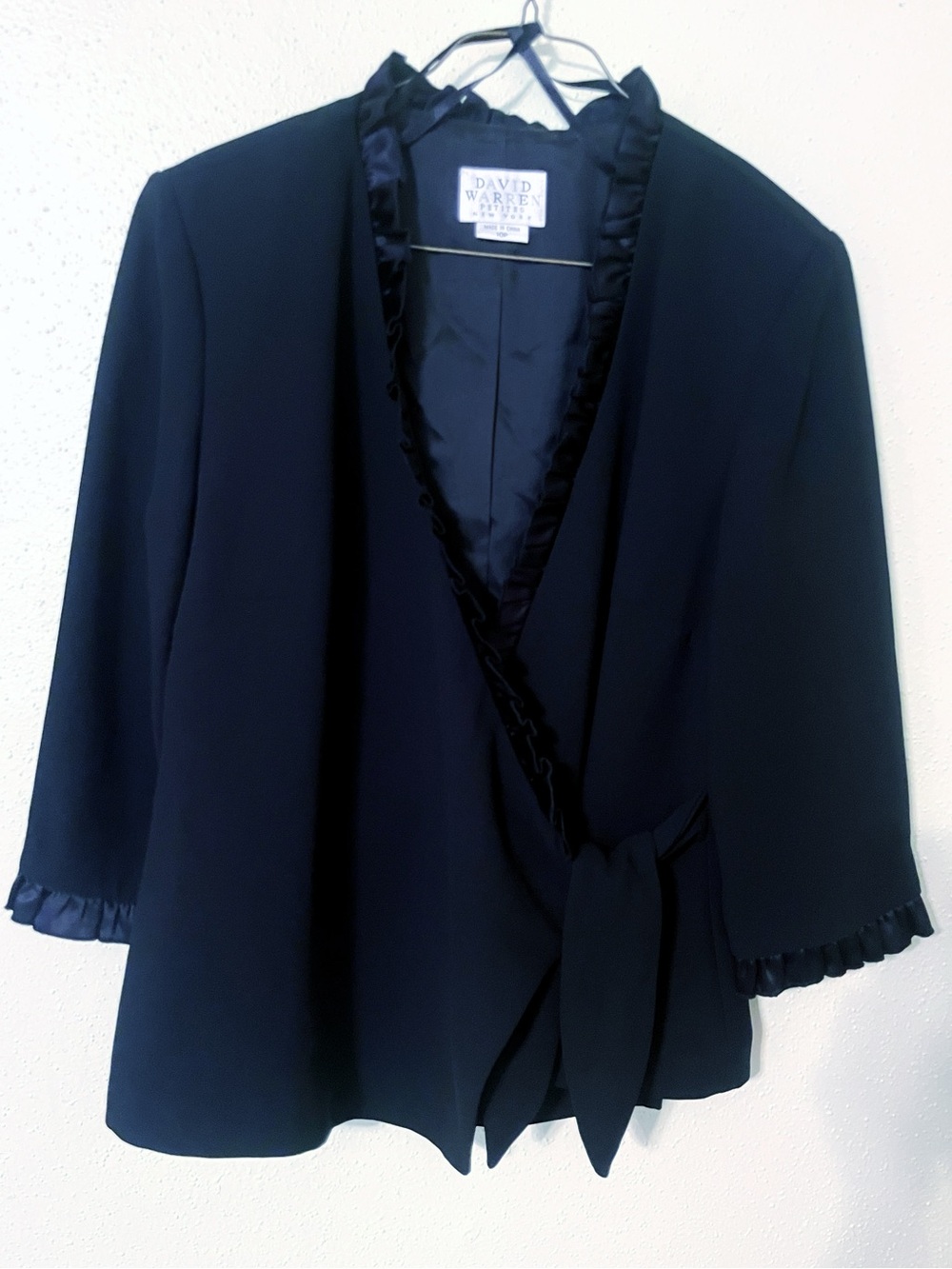 David Warren Vtg Black Wrap Crepe Blazer Ruffle Trim Jacket Tie Waist 10 Petite